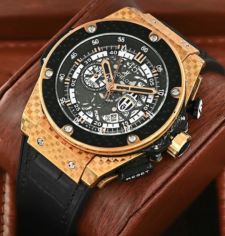 Hublot Big Bang King Power Juventus Limited Edition Watch 1767649633 E190f3ba