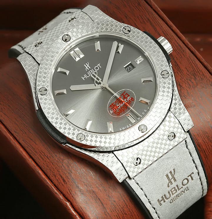 Hublot Classic Fusion Grey Dial Chronograph Watch 1 1767649657 9a00927f